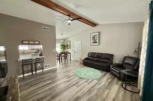 335 Donna Ln, York, PA 17403 - Photo 3