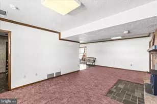 22 Covington Dr, Manchester, PA 17345 - Photo 25