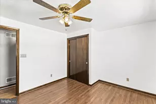 22 Covington Dr, Manchester, PA 17345 - Photo 15