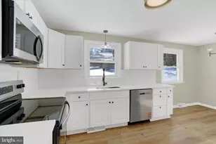 765 Market St, Mount Wolf, PA 17347 - Photo 25