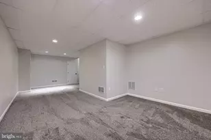 185 Charles Cir, York, PA 17406 - Photo 17