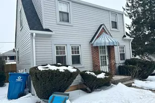 1229 W Poplar St, York, PA 17404 - Photo 1