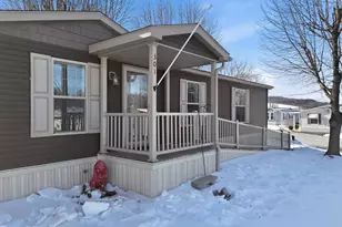 301 Robin Dr, Red Lion, PA 17356 - Photo 33