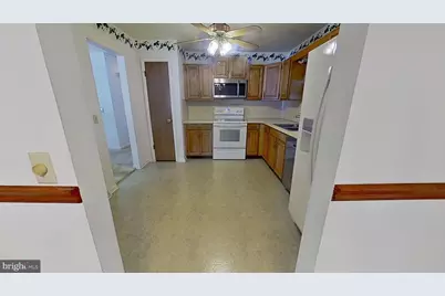 334 Allegheny Drive, York, PA 17402 - Photo 3