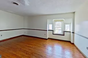 127 Hanover St, Glen Rock, PA 17327 - Photo 5