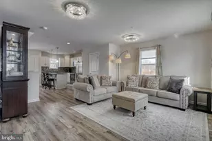 1 Landing Pl, York, PA 17408 - Photo 21