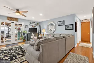 2139 Twin Brooks Dr, York, PA 17408 - Photo 11