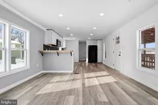 6 Pine St, York, PA 17406 - Photo 5