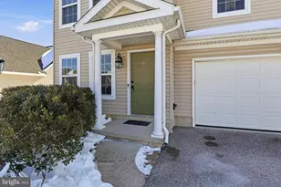 370 Azalea Dr, Windsor, PA 17366 - Photo 5