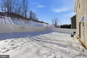 370 Azalea Dr, Windsor, PA 17366 - Photo 37