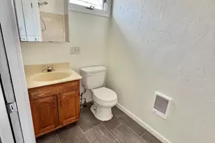 1211 W Poplar St, York, PA 17404 - Photo 17