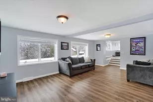 1734 Hametown Rd, Glen Rock, PA 17327 - Photo 5