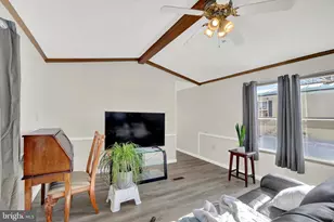 107 Carbridge Rd E, Stewartstown, PA 17363 - Photo 9