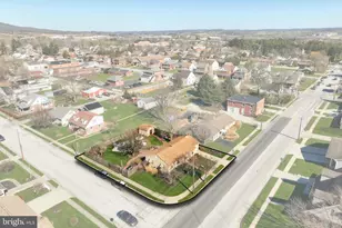 440 Grant Dr, Hanover, PA 17331 - Photo 3