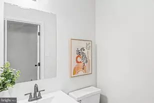 245 Robin Hill Cir, York, PA 17404 - Photo 15