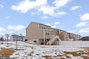 270 Holstein Dr, Hanover, PA 17331 - Photo 23