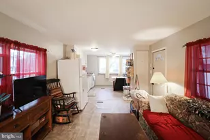 2723 S Queen St, York, PA 17403 - Photo 7