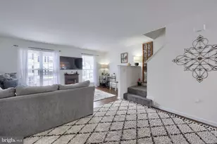 2706 Equestrian Dr, York, PA 17402 - Photo 5