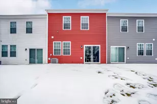 635 Locust Run Dr, York, PA 17404 - Photo 27