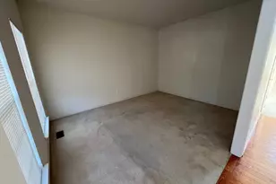 650 Clydesdale Dr, York, PA 17402 - Photo 7