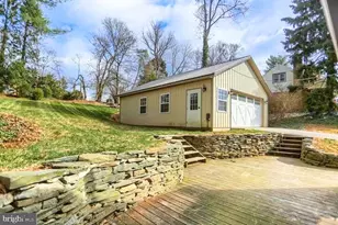 19 Maple Rd, York, PA 17403 - Photo 5