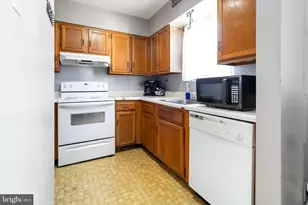 26 Williamstown Cir, York, PA 17404 - Photo 9