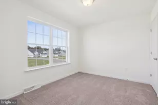 25 Meadow Ln, Hanover, PA 17331 - Photo 15