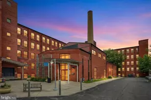 241 N Franklin St, Hanover, PA 17331 - Photo 1