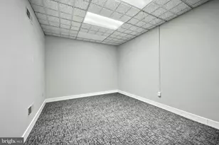 911 E Market St, York, PA 17403 - Photo 45