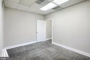 911 E Market St, York, PA 17403 - Photo 29