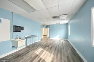 911 E Market St, York, PA 17403 - Photo 25