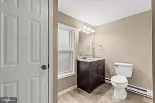 29 W George St, York New Salem, PA 17371 - Photo 19