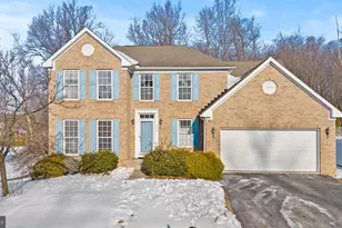 7756 Seneca Ridge Dr, York, PA 17403 - Photo 1