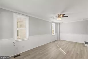 15 Westminster Ave, Hanover, PA 17331 - Photo 5