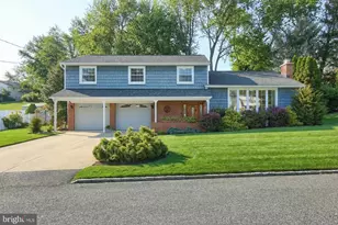 2415 Wildon Dr, York, PA 17403 - Photo 3