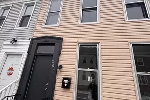 202 Park Pl, York, PA 17401 - Photo 1