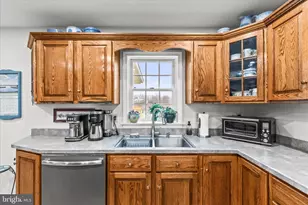 2358 Fox Chase Dr, Hanover, PA 17331 - Photo 23