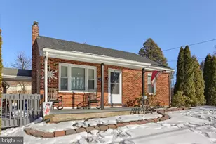 1015 Trinity Rd, York, PA 17408 - Photo 3