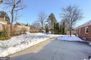 1015 Trinity Rd, York, PA 17408 - Photo 17