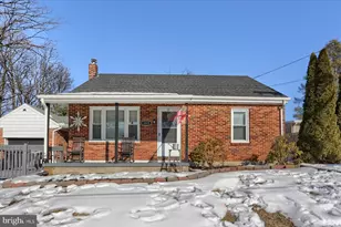 1015 Trinity Rd, York, PA 17408 - Photo 1