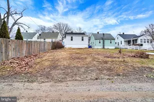 1394 Lancaster Ave, York, PA 17403 - Photo 27