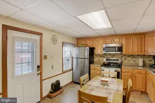 745 Old Trail Rd, Etters, PA 17319 - Photo 5