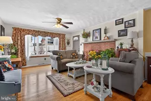 18 Woodland Dr, York, PA 17407 - Photo 5