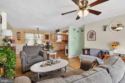 18 Woodland Drive, York, PA 17407 - Photo 3