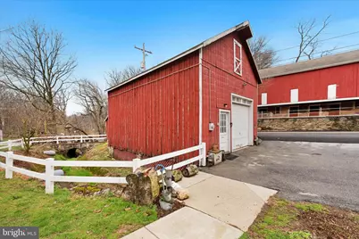 350 Green Valley Road, York, PA 17403 - Photo 9