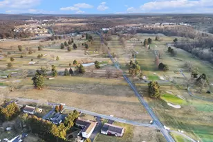 406 Golf Club Ave, Dillsburg, PA 17019 - Photo 39