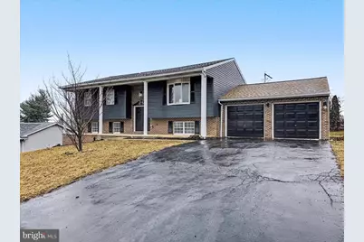 1360 Breezeview Drive, York, PA 17404 - Photo 1