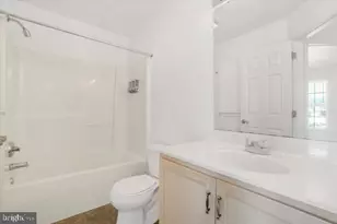 655 Fisher Dr, York, PA 17404 - Photo 15