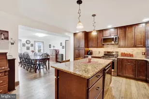 1383 Sterling Dr, York, PA 17404 - Photo 9