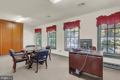 209 Broadway, Hanover, PA 17331 - Photo 17